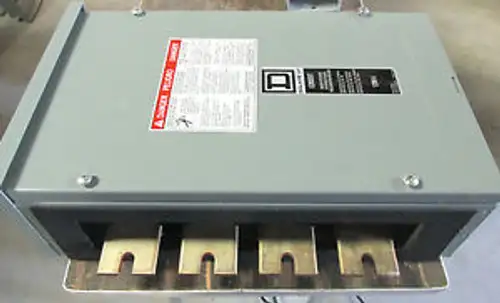 Square D Bussed Extension Cat# Ezm3Ext 1200A ... Vq-300