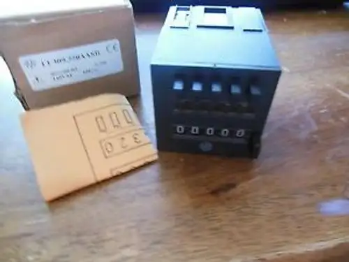 IVO FE309.550AA8B 5 DIGIT ELEC RESET COUNTER ADD MOD PRESET 802280-02 110VAC