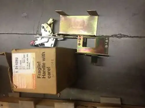 D11ERU Siemens Right Hand Mount Operating Mechanism