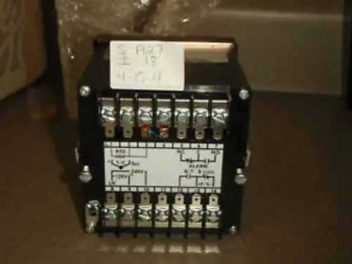 Athena Temperature Control 3020-F-D Range 0-1000 F