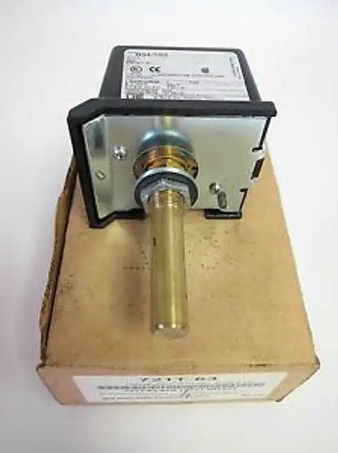 United Electric Controls B54-103 controlador de temperatura