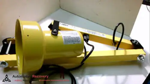 Fostoria Dkl-Inc With Att P/N Dkl-40Va-A Worklight & Accessary