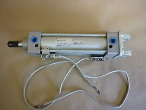 Smc C9540-G2L03-100 With 2 Smc D-A53 Switches