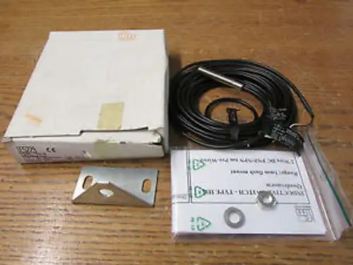 Ifm IEA2001-FROG/6M 5-36VDC IE5229 czujnik indukcyjny