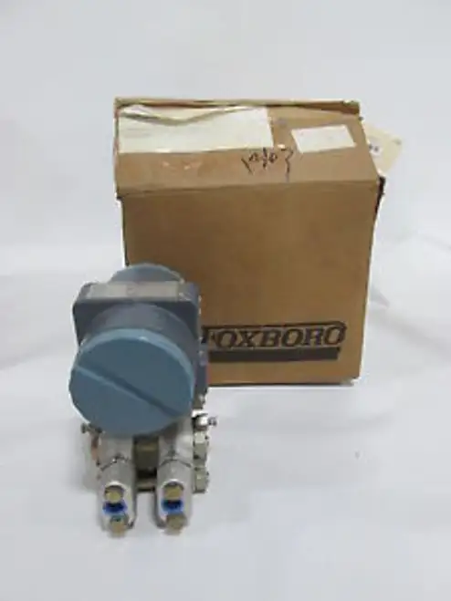 Foxboro 823Dp-H3S1Nl2 30-95V-Dc 0-30In-H2O Pressure Transmitter D384720