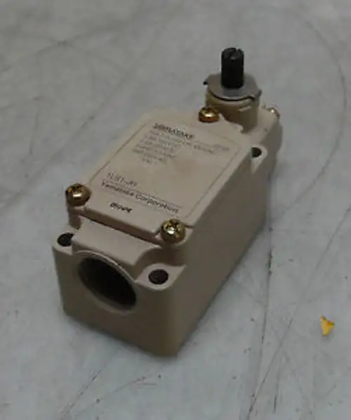 Yamatake 1Ls1-Jh Endschalter