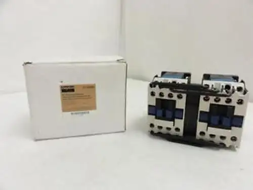 143416 In Dayton 2Uxn1 Reversing Contactor 9A 3P 600V Max Coil: 240V