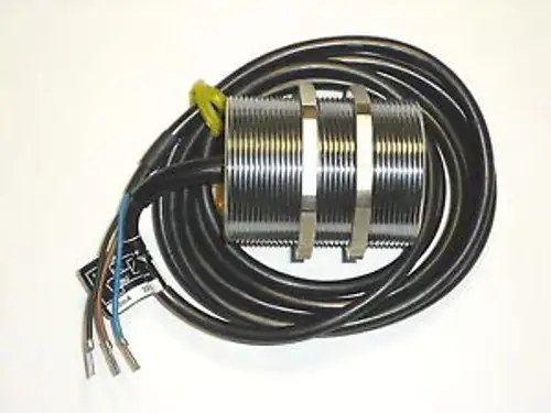 Namco Et110-92110 Interruttore di prossimità induttivo 10-30Vdc Nnb