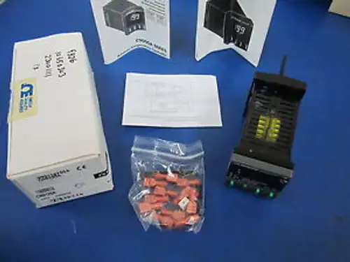 In Omega Autotune Temperature Controller Cn9000A Series Model Cn9120A