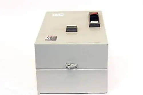 Cutler Hammer Cn35Bn3 Lighting Contactor 20A C/W Eemac1 And Hand-Off-Auto