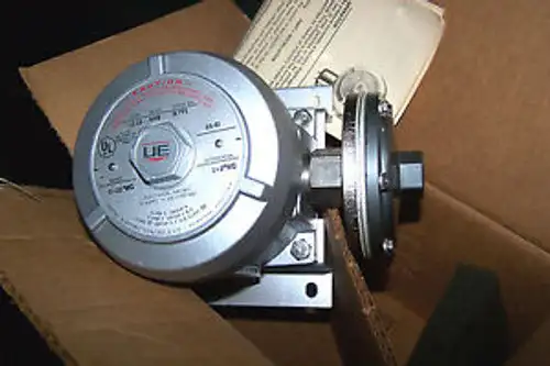 United Electric J110-449-9791 Pressure Switch 0-20