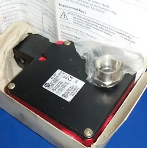 Allen Bradley Bulletin 802F Key Interlock Switch 802F-Te6Sm11 Ser. A Rev. A