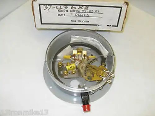 Mercoid Da-23-152-13S Pressure Switch Da2315213S