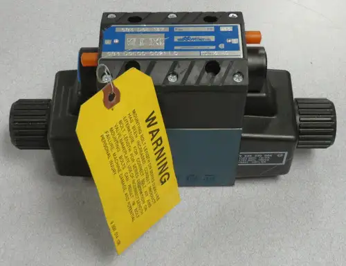 Miller Fluid Power 583-D5E-143 583-D5EBG-O121-LO Solenoid Valve 10555