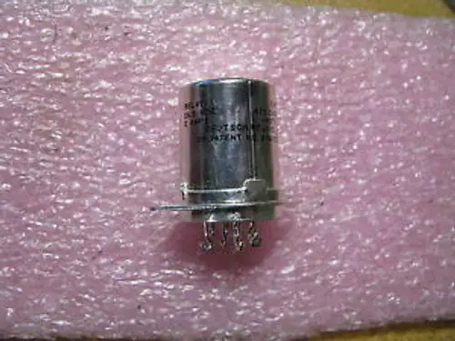 Deutsch Relais # 26Sr6 Nsn: 5945-00-812-3760 26.5Vdc 2 Ampere 420 Ohm =/- 1%