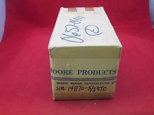 Moore Nullmatic Pressure Regulator 40-30 14870-5/14Tc