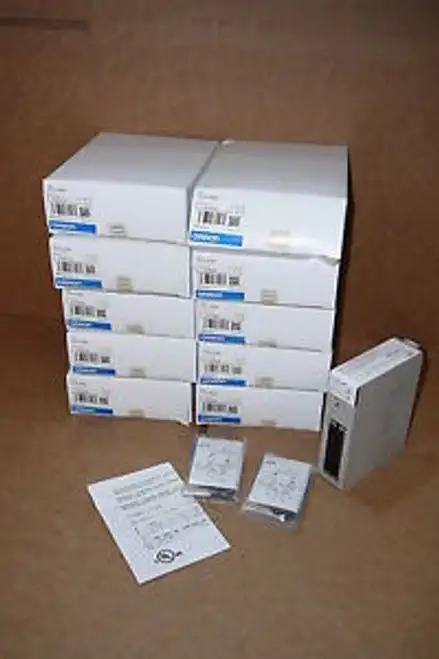 Omron CS1W-OD261 CS1WOD261 PLC 64點輸出模組