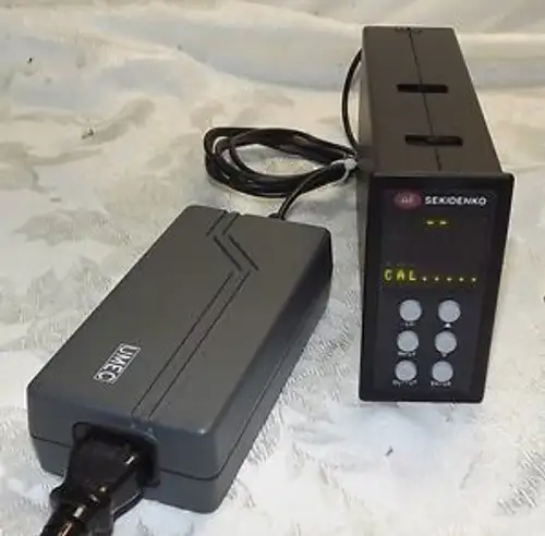 Advanced Energy Sekidenko Seki Denko Temperature Controller 1000F 951-1002-00