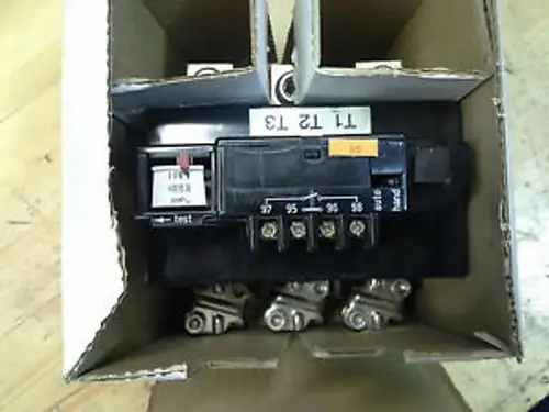 Klockner Moeller Overload Relay / Bi-Metal Relay Z4-240-Cn4