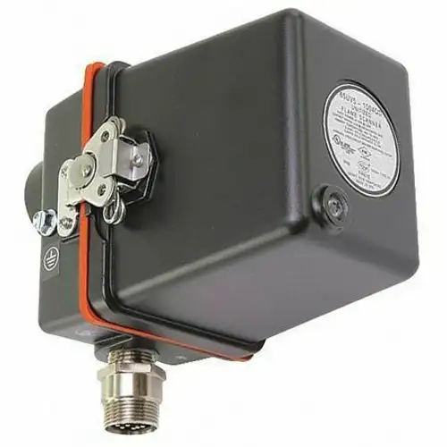 FIREYE 65UV5-1004QD UV Flame Scanner 1" NPT 4 sec. FFRT