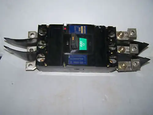 Mitsubishi NF400-SS 300A 3極無熔絲斷路器