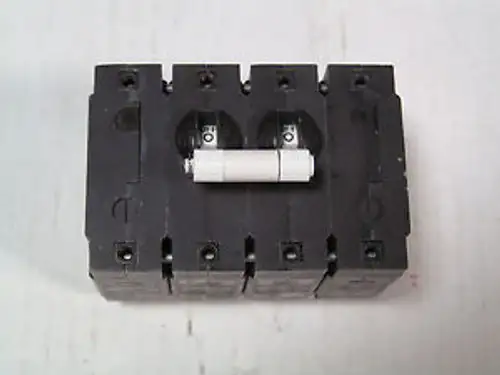 Airpax Ielh1111-1-61F-30.0-91-V Interruptor automático 4 polos 30 amperios 250 V