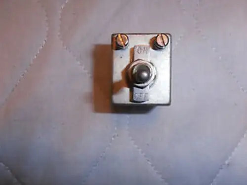 Airpax 12-1-71-752 Circuit Breaker Magnetic Protectors 2 Pole 7.5 240 Vac