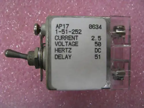 Airpax Circuit Breaker Part # Ap17-1-51-252 Nsn: 5925-01-457-5160
