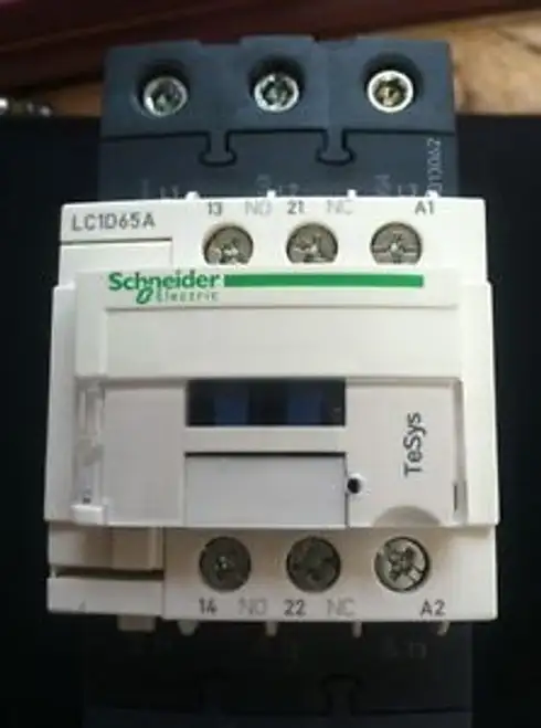 Schneider Electric LC1D65AG7 65A 240/480V 非可逆接觸器