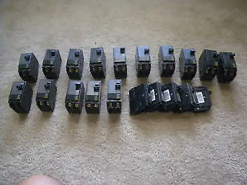 20 Assorted Square D Circuit Breakers 15Amp-50Amp Dp-407510Ka Snap In