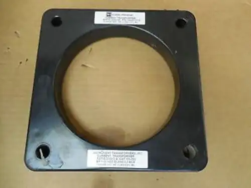 Cutler Hammer/Instrument Current Transformer 7494A73H14 125-252 Ratio 2500:5A
