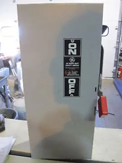 Ge Th4323 100 Amp 240 Volt Fusible Nema 1 Disconnect