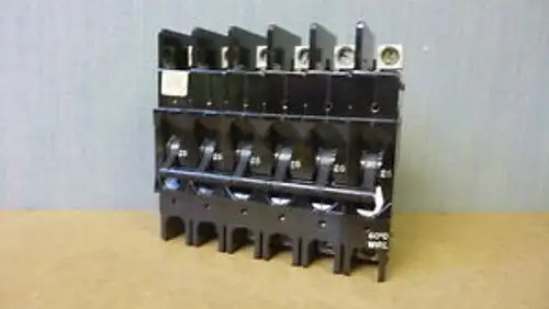 Airpax 209-6-1-63F-4-2-25 Interruptor automático 6 polos 25A 240V (7017)