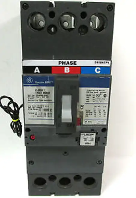 General Electric 250 A. 3 Pole Breaker Sfha36At0250 W/Shunt Trip ..... Vc-23