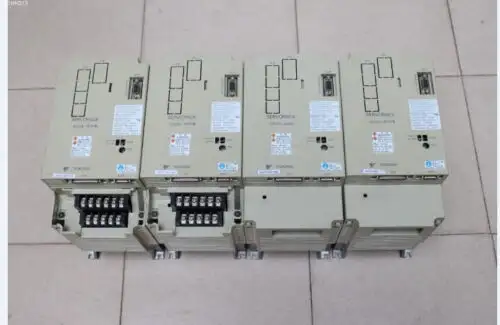 Yaskawa Sgdb-30Add ổ servo