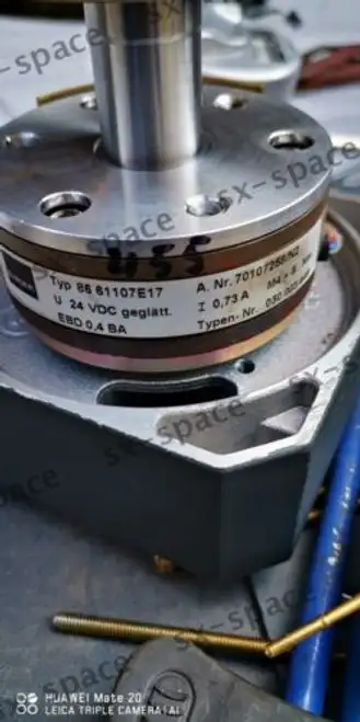 86 61107E17