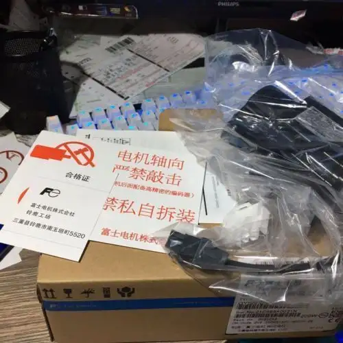 Fuji Gys201Dc2-T2A-B động cơ servo
