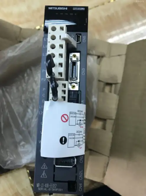 Mitsubishi MR-J3-40B-EE052