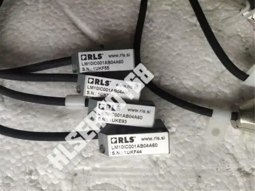 LM10IC001AB04A60