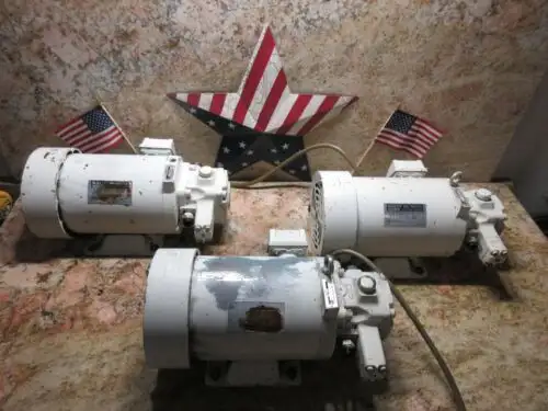 Nachi Oil Motor Pump Ltis90-Nr Uvd-1A-A3-2.2-4-25 Vdr-1B-1A3-U-22 Each1