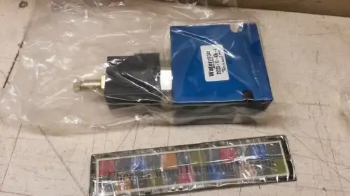 Unser Waterman Parker-Hannifin-Magnetventil 25697 202-4-36A 21C2S-10-A36-4