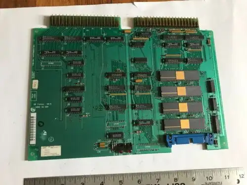 GE IC600 CB524K GE 44A720854-001 R01/1 GE Fanuc 44A720733-G01 deska