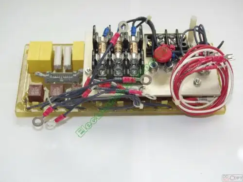 One Siemens - Allis Chalmers A1-103-100-506 A1103100506Siemens Snubber Board