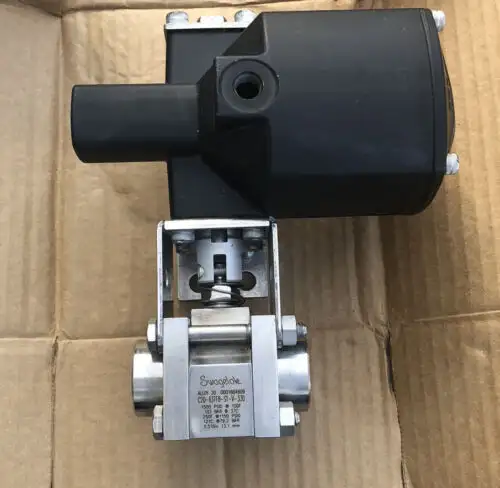 Swagelok 133Da Actuator With C20-63Tf8-St-V-330 Ball Valve 1500 Psi