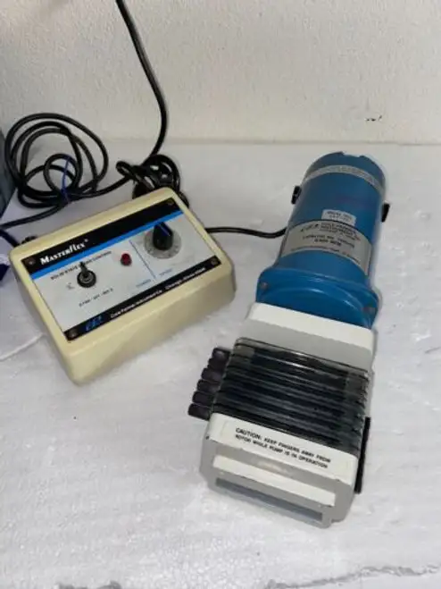 Masterflex L/S Pump Drive 7553-02 W/ 7553-71 Controller & Cartridge Pump Head