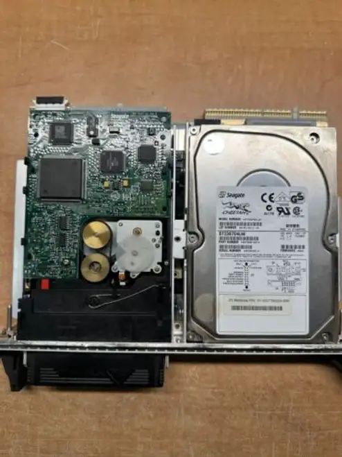 Motorola 84-W8516F01D Fab Rev B Seagate St336704Lw Seagate 10004259-006