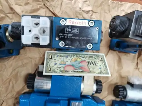 Rexroth R900708837 DBW10A2-5X/200-6EW230N9K4 閥