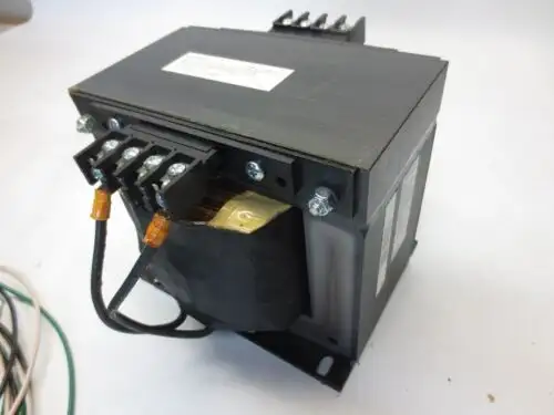Square D 9070T1500D20 Control Power Transformer Schneider 30Hx900033 Surpl