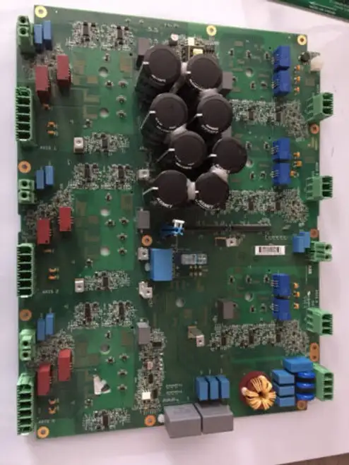 DSQC682 3HAC031245-004/11