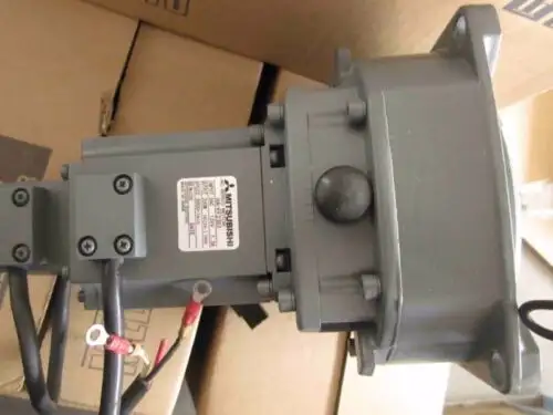Mitsubishi HA-FF23G1 Servo Motor